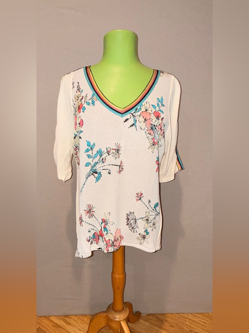 Aldomartins made in Barcelona Floral V-Neck Blouse with Multicolor Stripe Trim